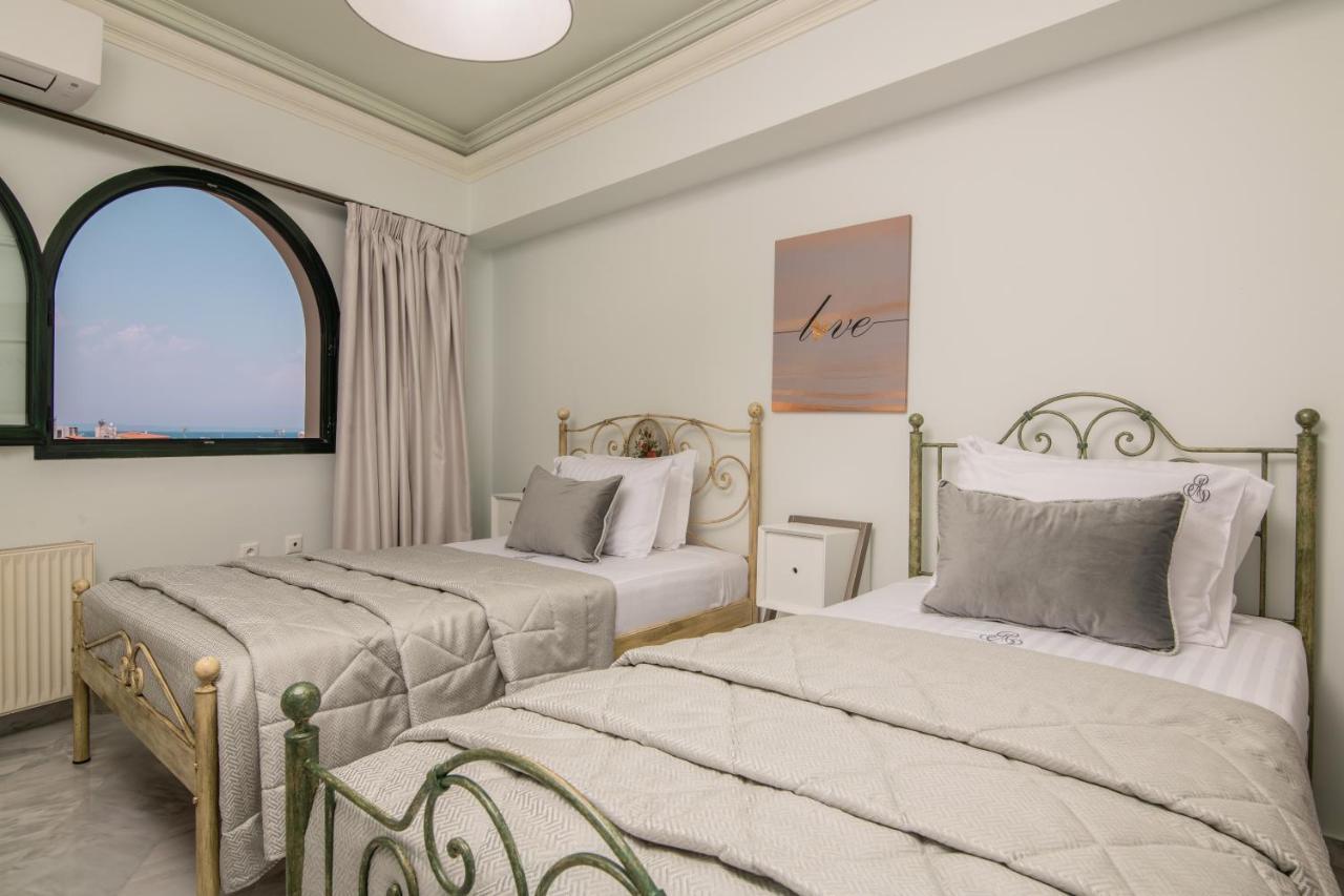 Exanimo Luxury Apartments Zakynthos Town Luaran gambar