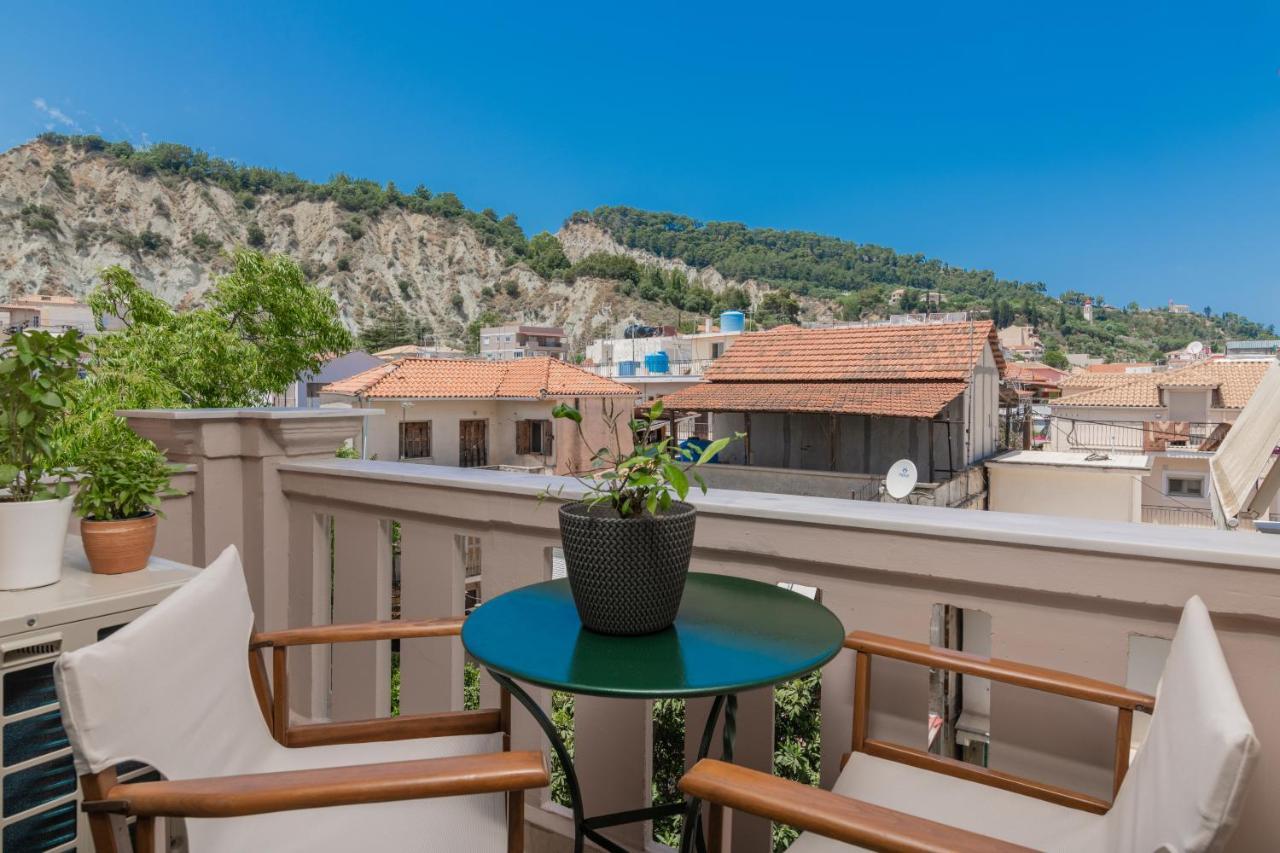 Exanimo Luxury Apartments Zakynthos Town Luaran gambar