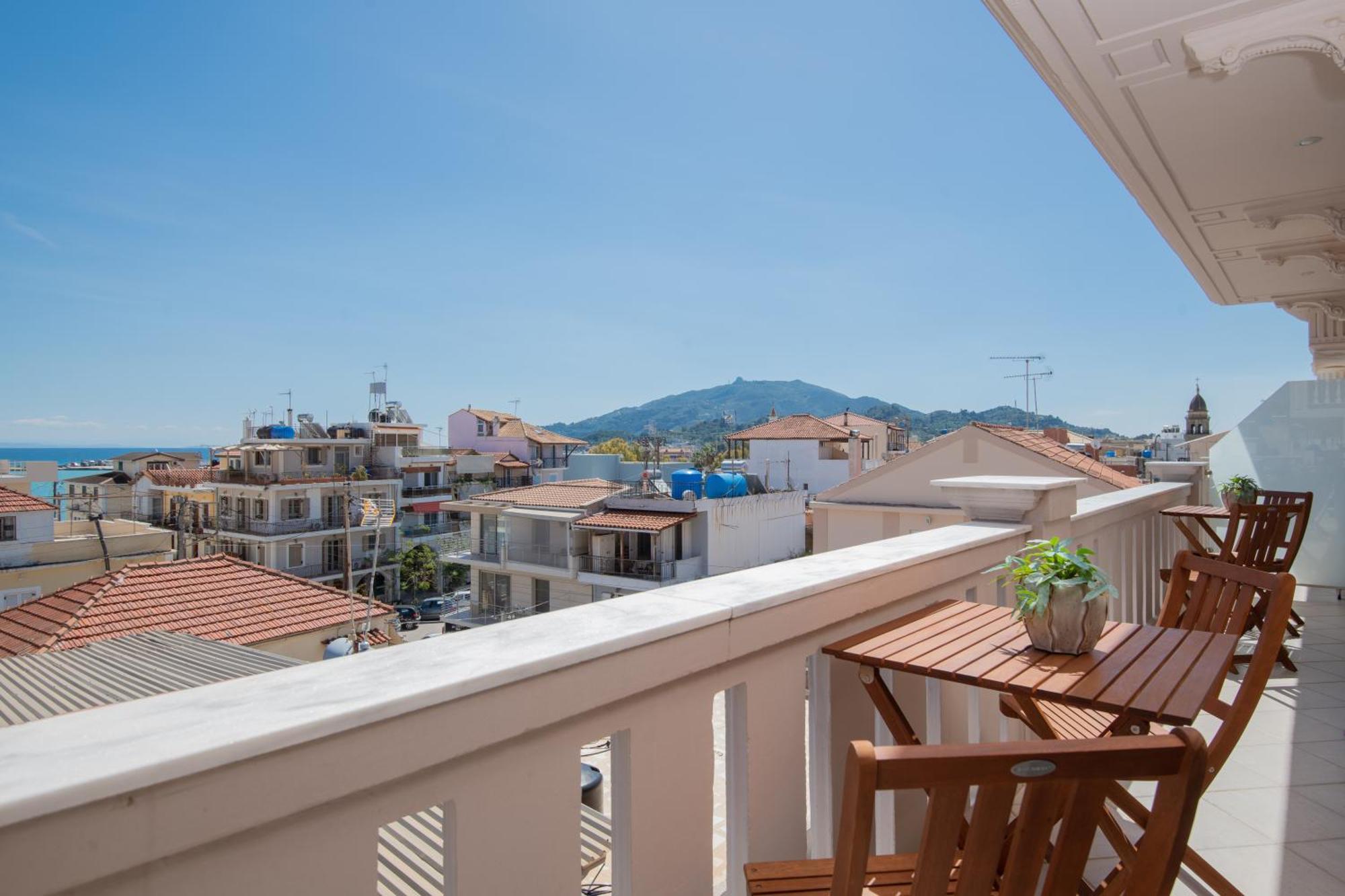 Exanimo Luxury Apartments Zakynthos Town Bilik gambar